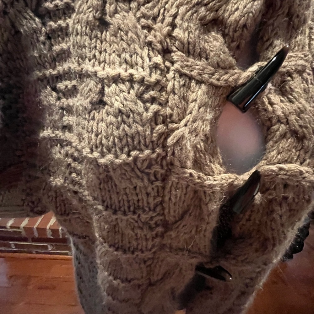 Apt 9. Knit Sweater Vest With Three Loop Fastener… - image 3